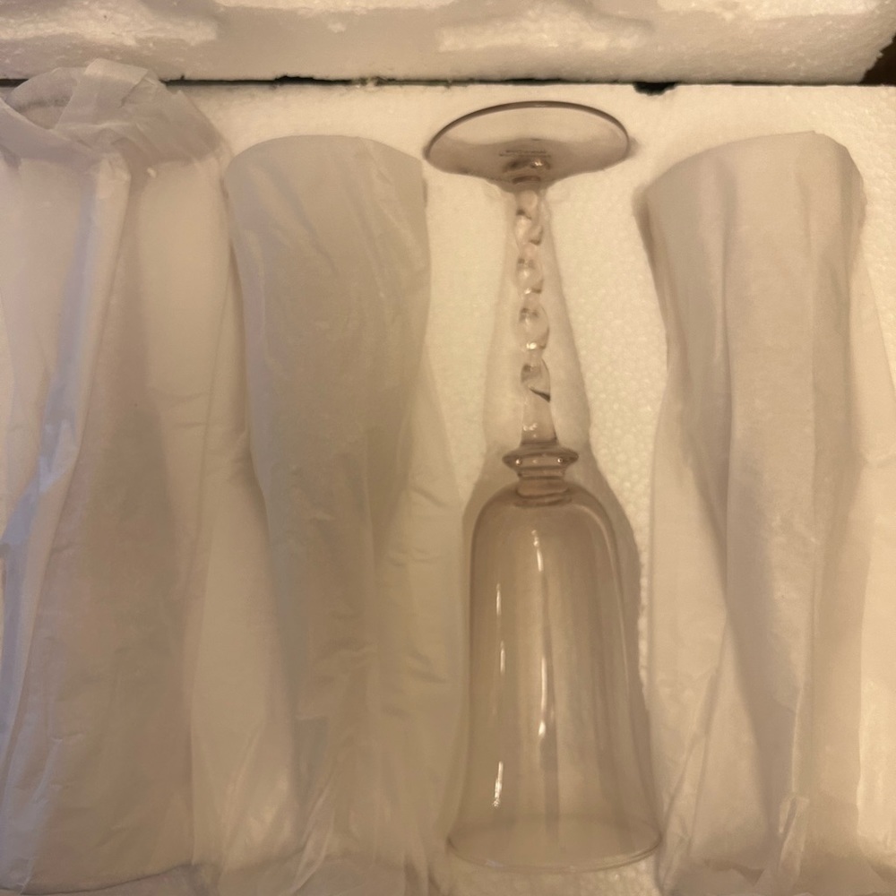 Anthropologie Pino Flute Glasses, Set of 4 - Picture 3 of 4